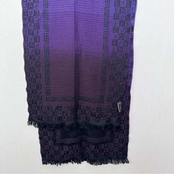 Versace Unisex Purple Ombre Geometric One Size Woven Scarf - Picture 5 of 15